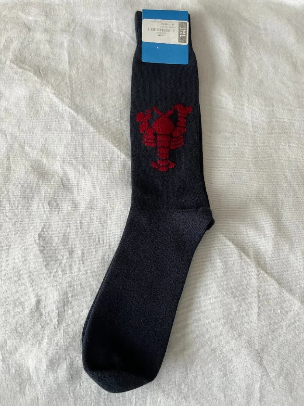 NEW with tags J.McLaughlin hand embroidered lobster men’s socks Navy & red rare